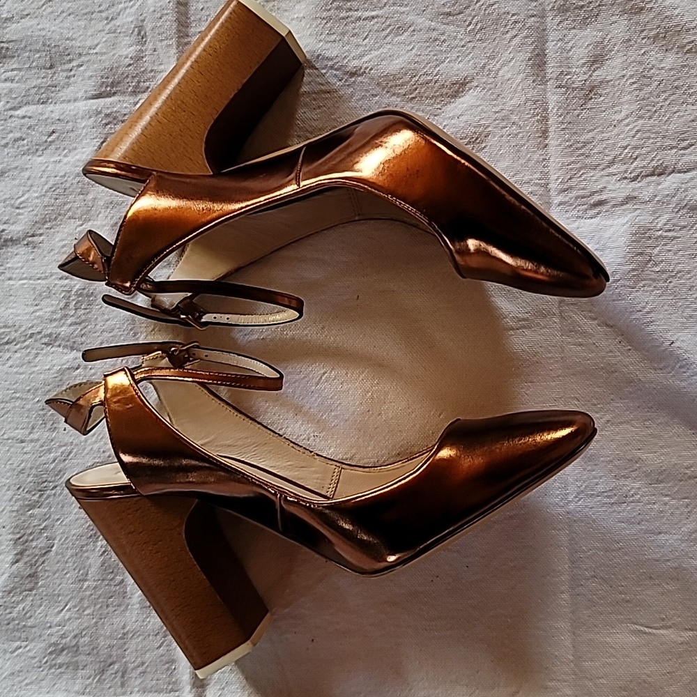 Chloe Sandals, Size 37.5, Copper Leather - Picture 3 of 5